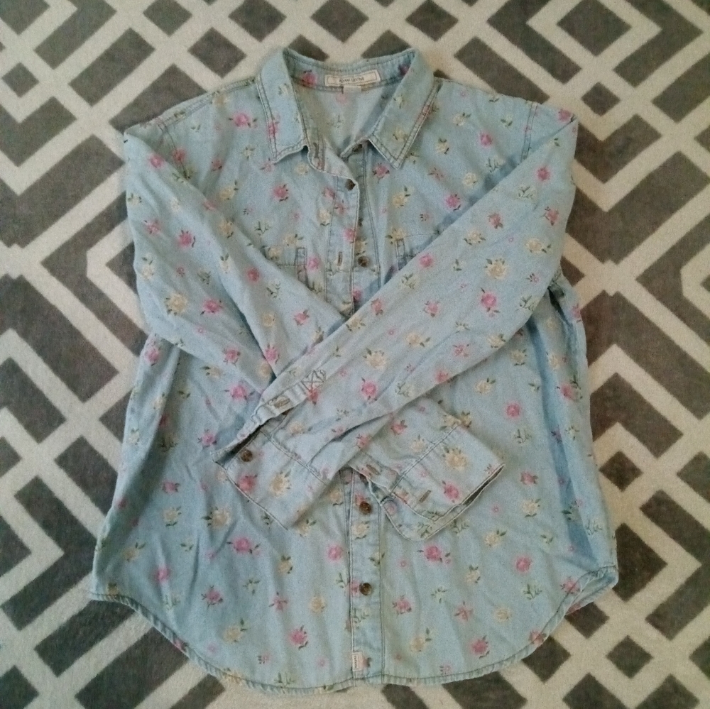 Pre-owned Condition Adam Levine Button Down Long Sleeve Top sz L